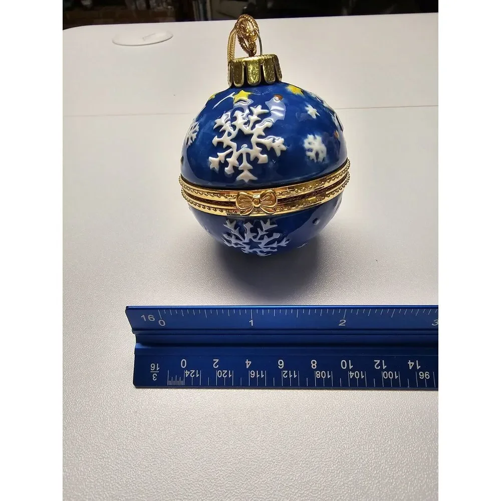 Blue And Gold Ceramic Holiday Ornament Trinket Box Snow Flakes Stars Gift Holder